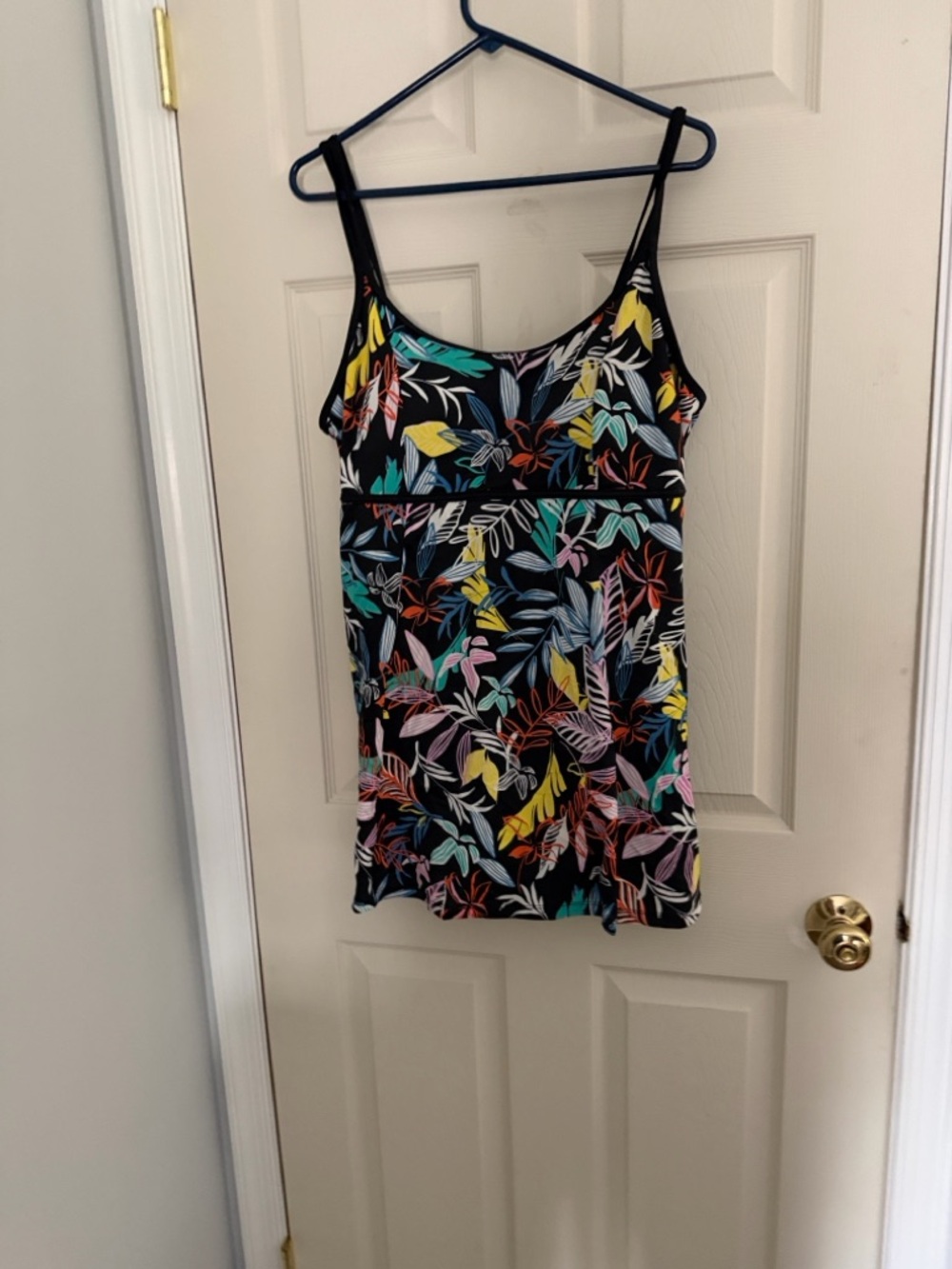 Tropical Leaf Print Black Tank Top